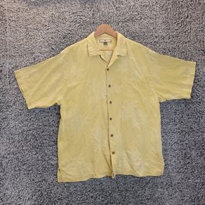 Tommy Bahama Shirt Men Large 100%Silk Yellow Floral Casual Button Down Collar